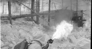 finland soldier flamethrower ww2