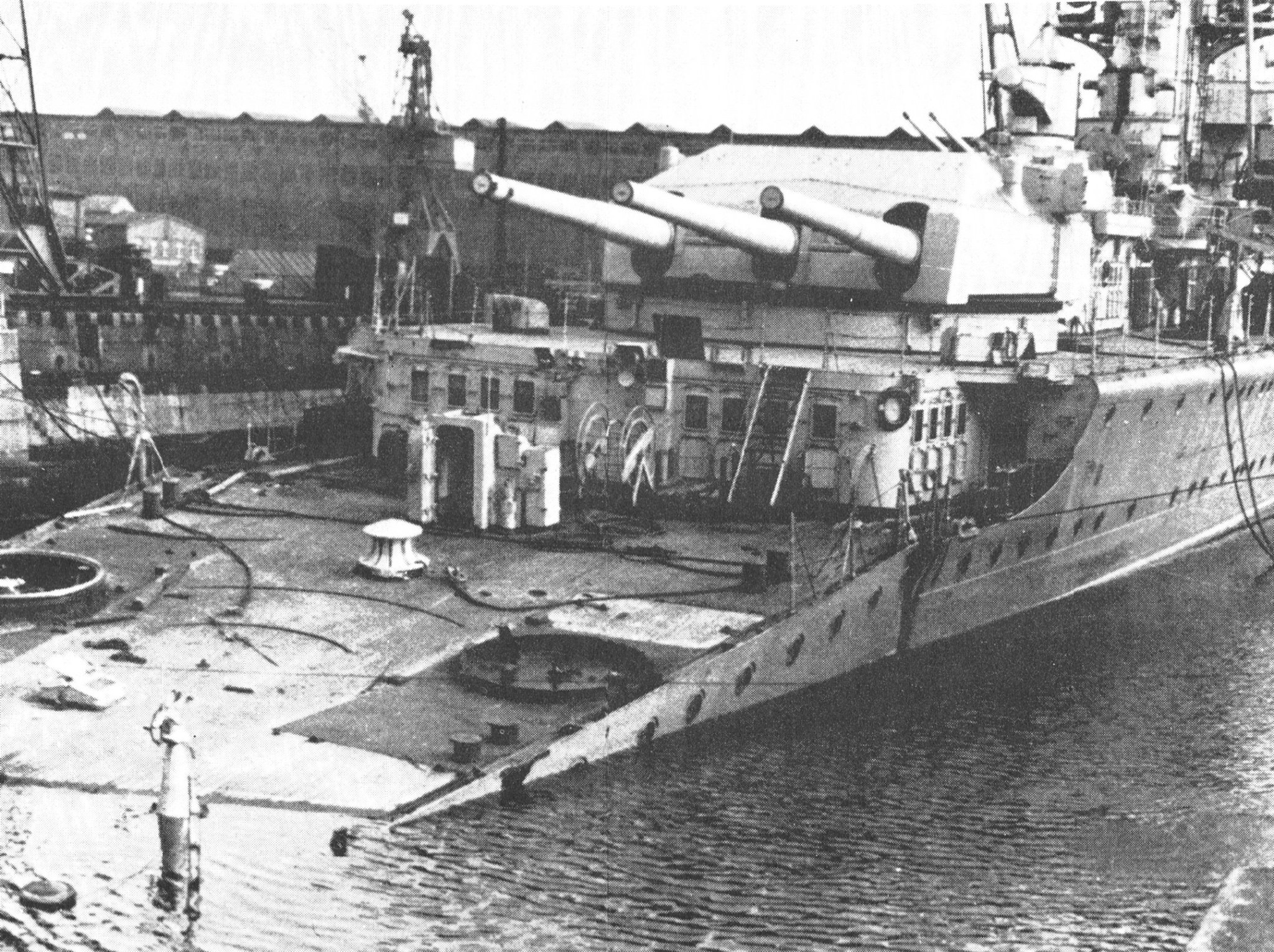 heavy cruiser lutzow