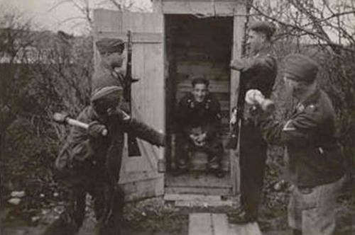 german soldiers grenade latrine