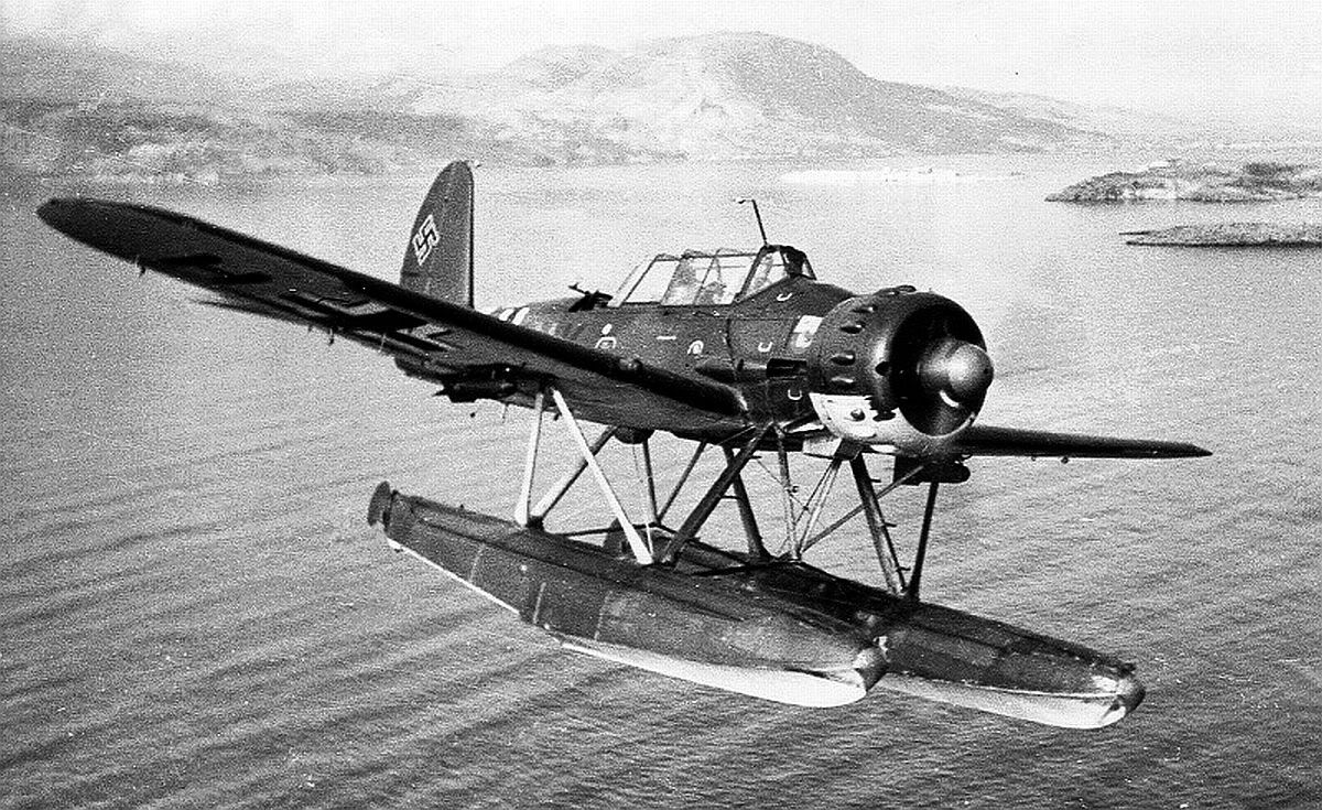 arado ar 196 luftwaffe floatplane crete